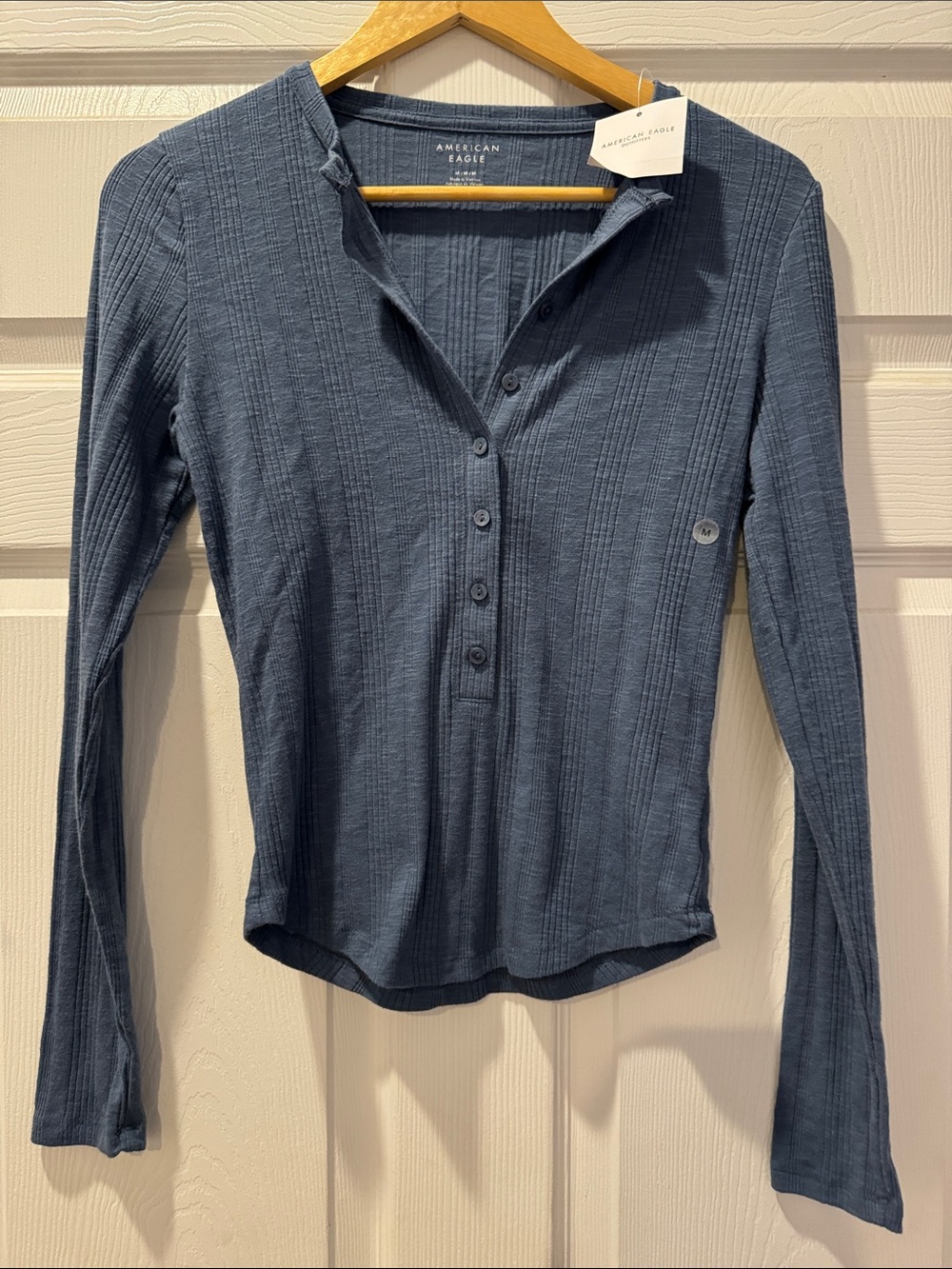 American Eagle Outfitters Women’s Slate Blue Long-Sleeve Henley Top